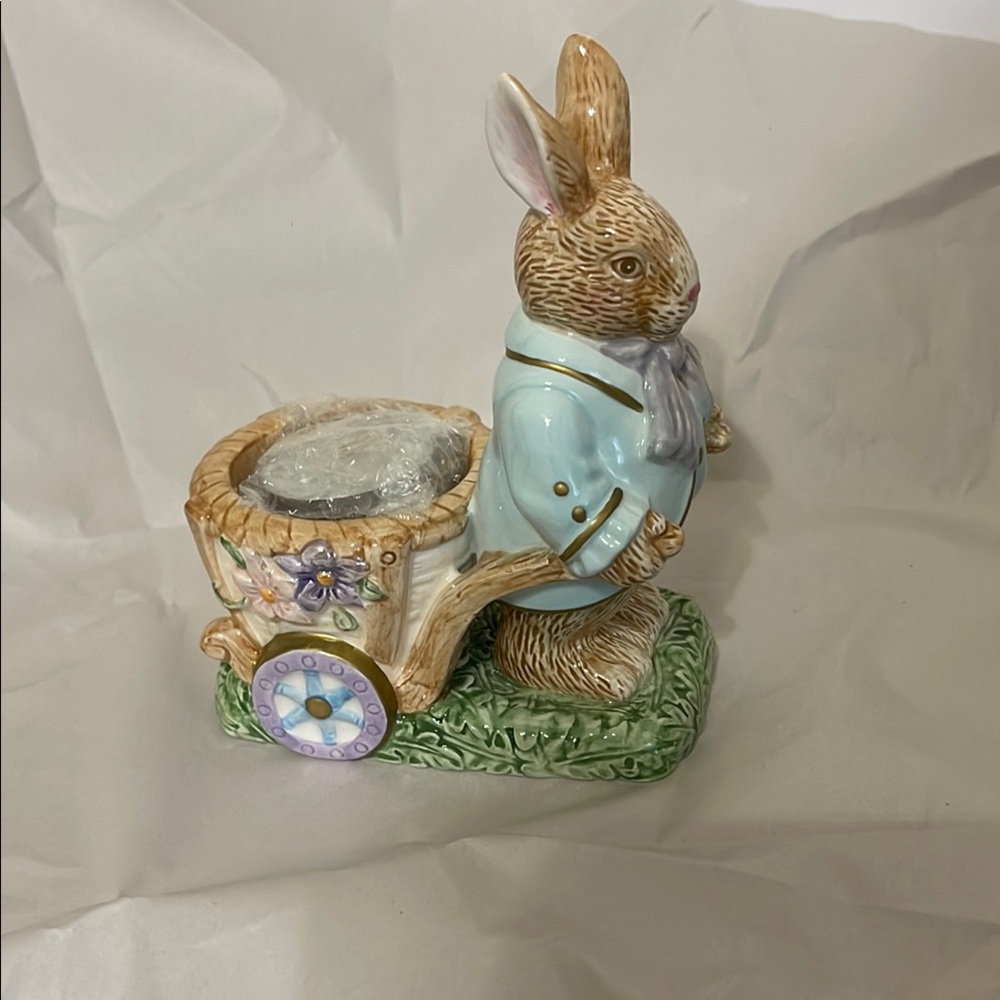 Vintage Avon Bunny Figurine with Cart